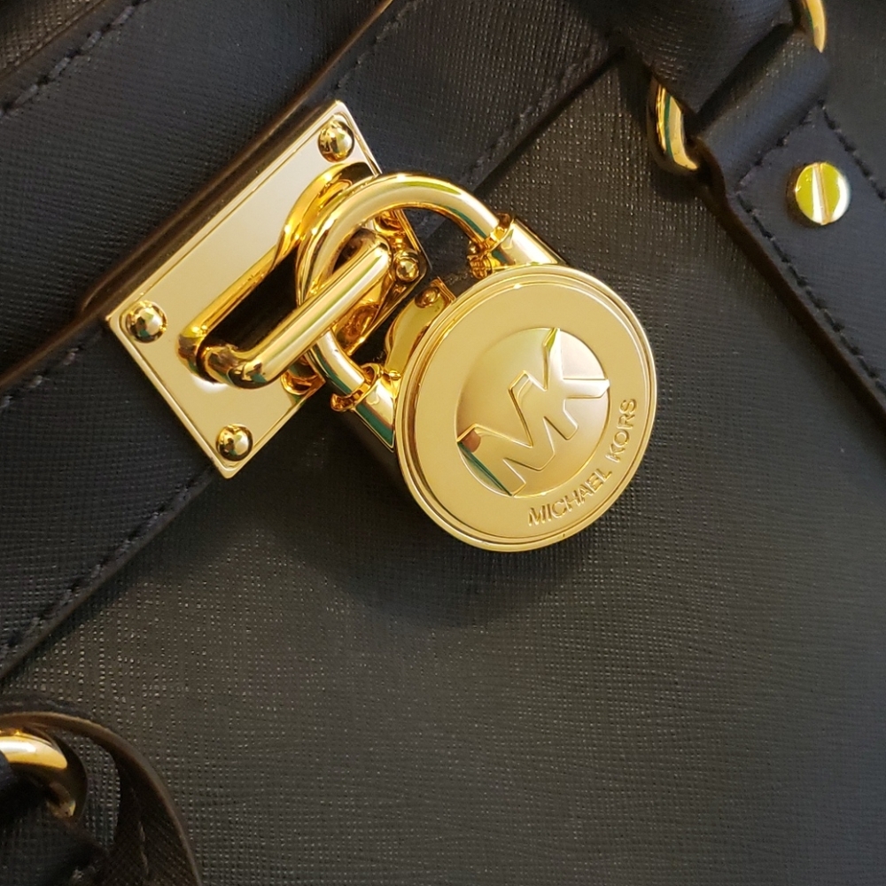 Michael Kors navy blue bag - Picture 2 of 4